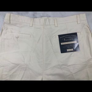 ROUNDTREE & YORKE MENS OXFORD IVORY SHORTS 36W